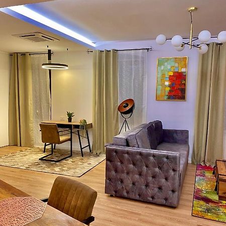 Blancris Boutique Daire Braşov Dış mekan fotoğraf
