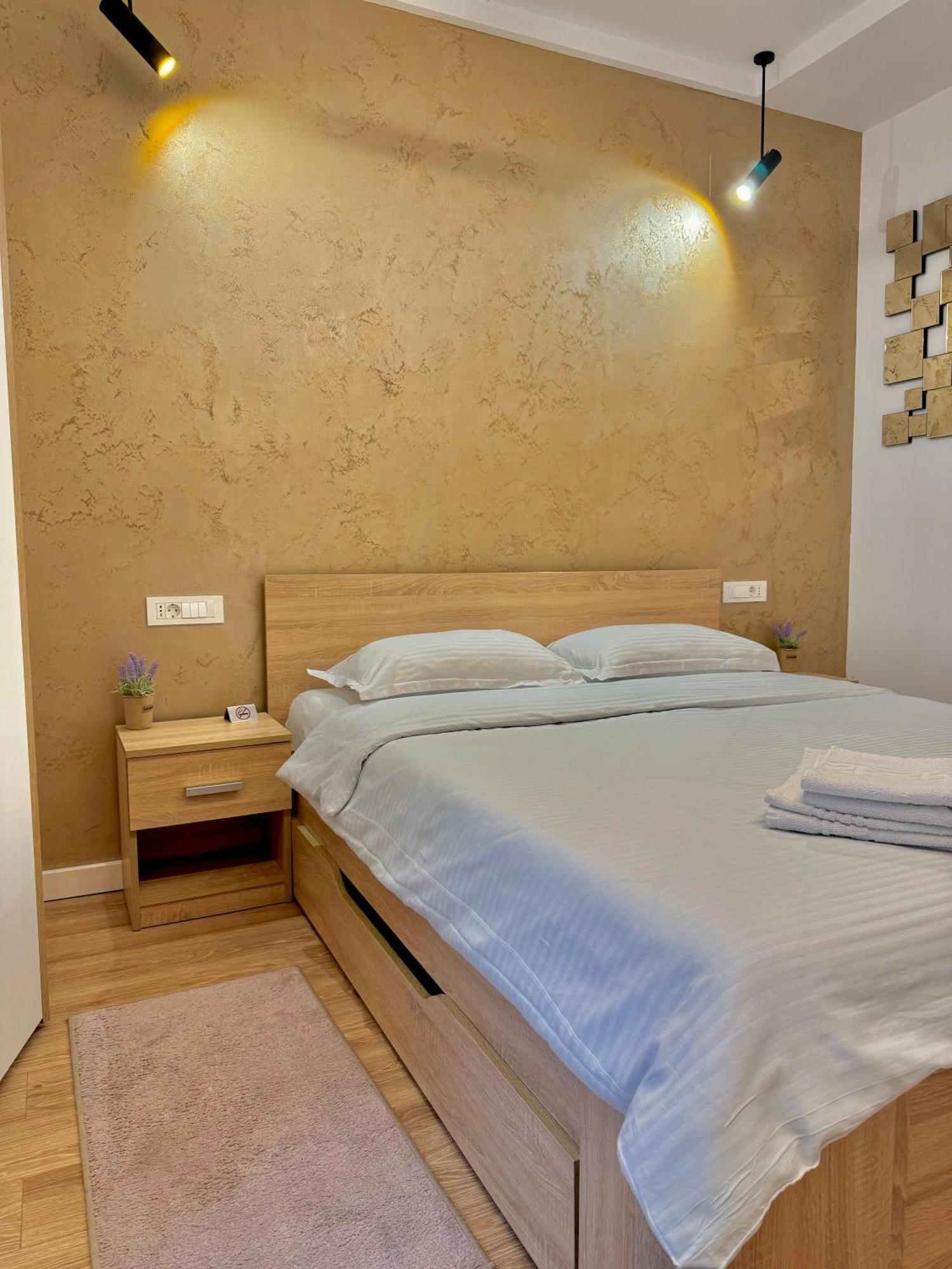 Blancris Boutique Daire Braşov Dış mekan fotoğraf